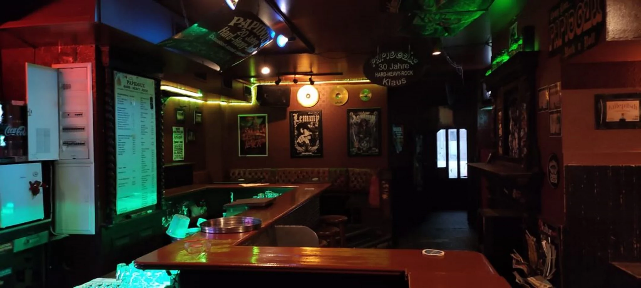 Papidoux Düsseldorf | Die Metal Kneipe in der Altstadt